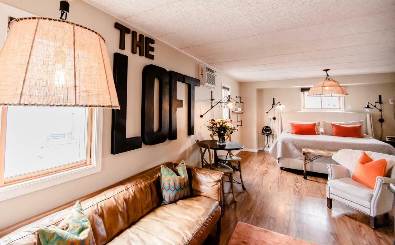 The Loft Lägenhet Granville Exteriör bild